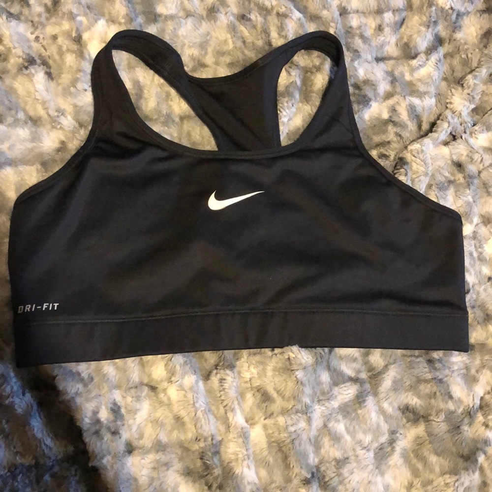 Sports bra